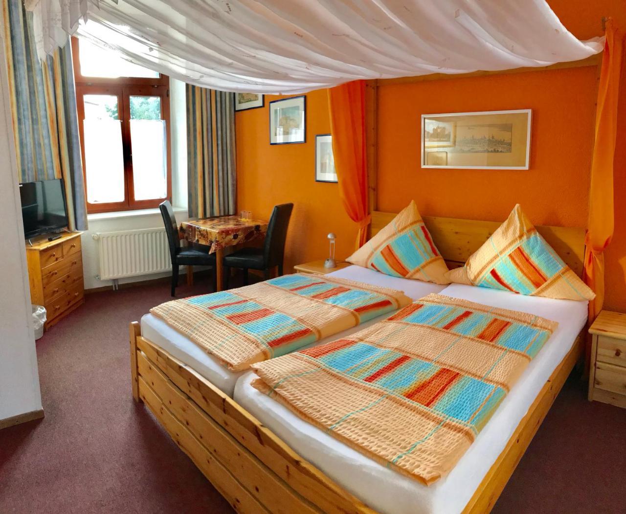 Pension Holzhausen * Quedlinbourg